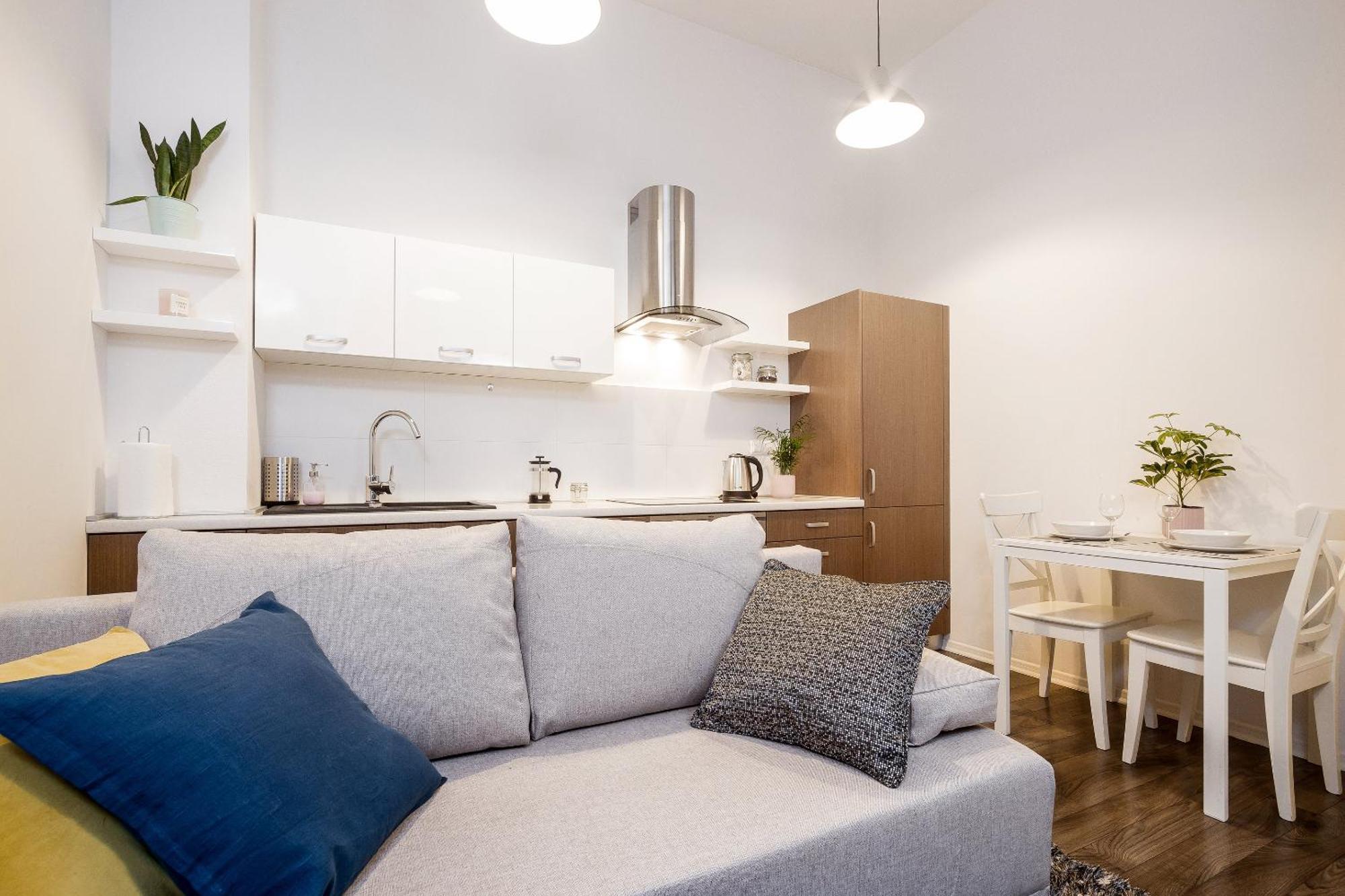 Main Station - 8 Rakowicka Street Apartment Krakow Exterior photo